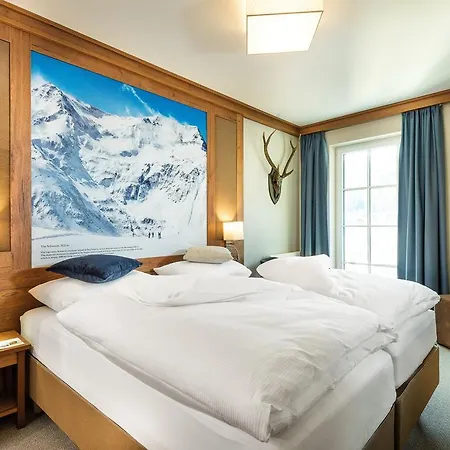 Eden Rock Hotel 3*