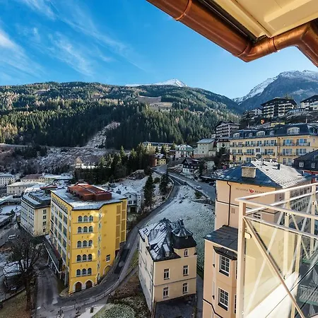Hotel Eden Rock 3*