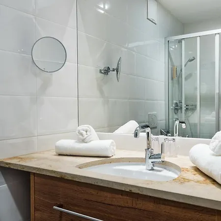 إيدن روك 3* باد جاستاين